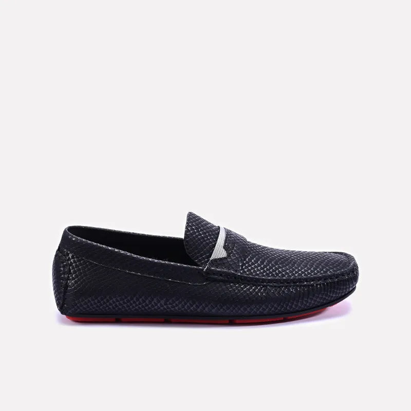 Black Textured Loafers Men 0130937