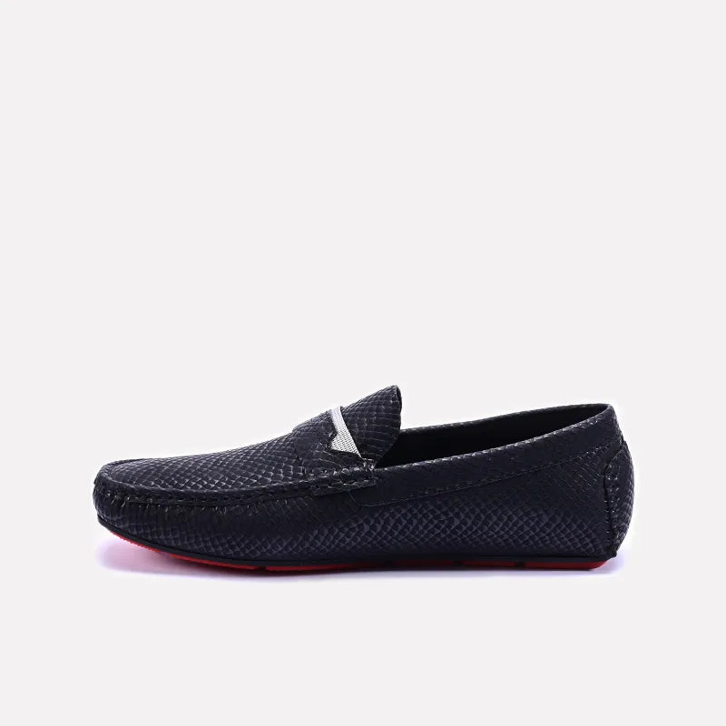 Black Textured Loafers Men 0130937