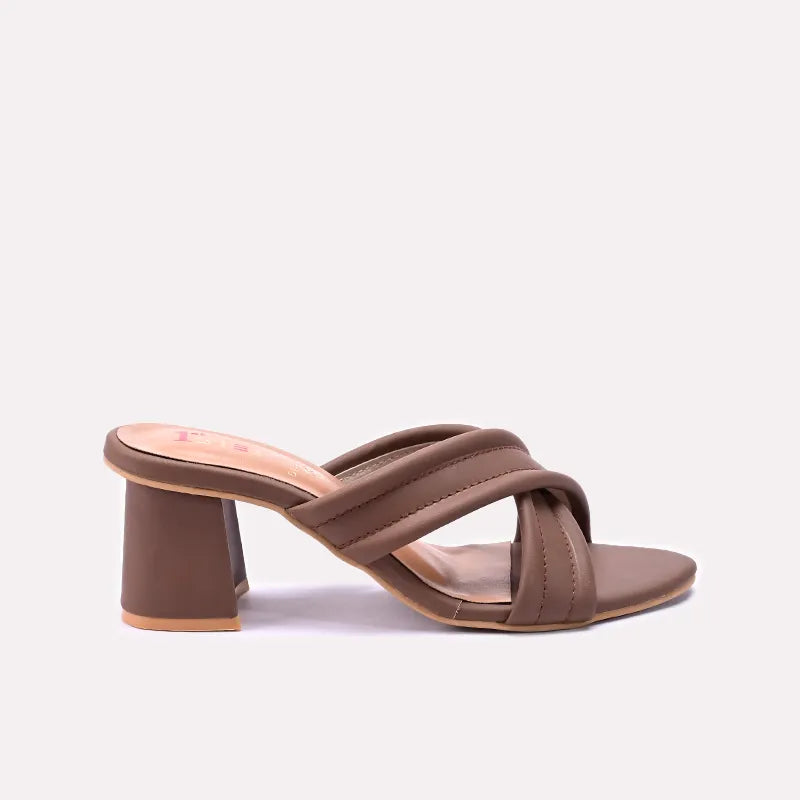brown_casual_heel_slippers_0413390_2.webp