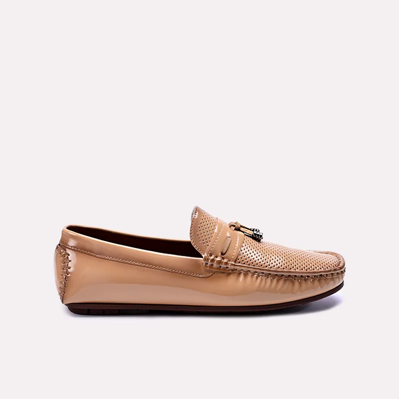 crispin_khaki_perforated_tassel_loafers_0130860_2_f0928972-9653-479a-aace-66e0d4d19450.webp