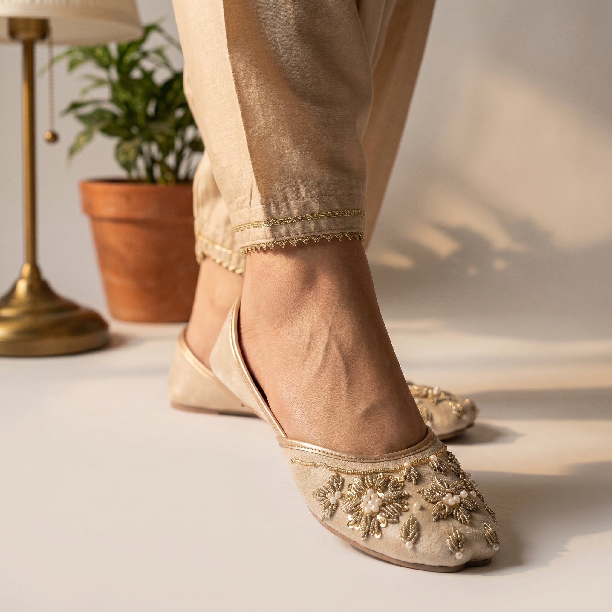 Fancy Khussa Fawn 0460033