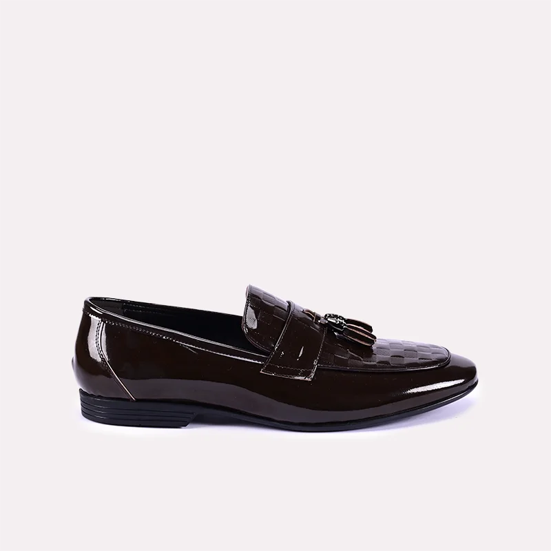 graham_brown_tassel_loafers_0130853_2.webp