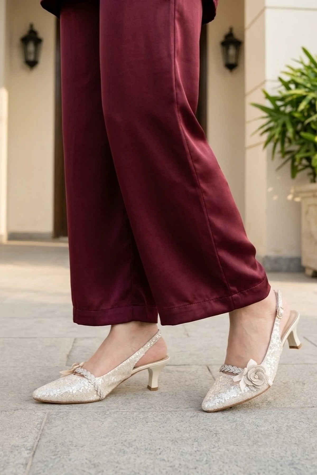 Fancy Court Shoes Fawn 0450236