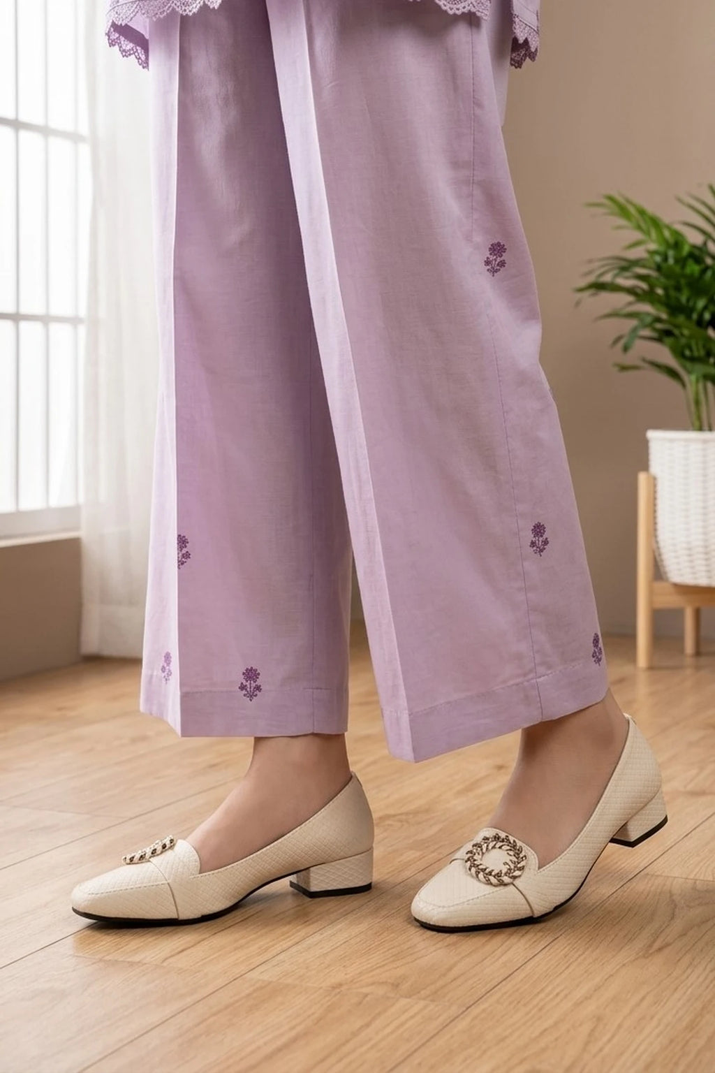 Casual Court Shoes Fawn 0450240