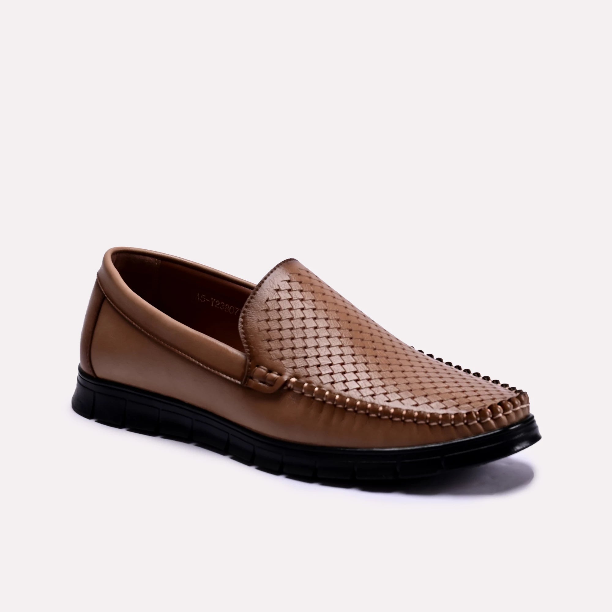 jack_fawn_perforated_loafers_0130702_1.webp