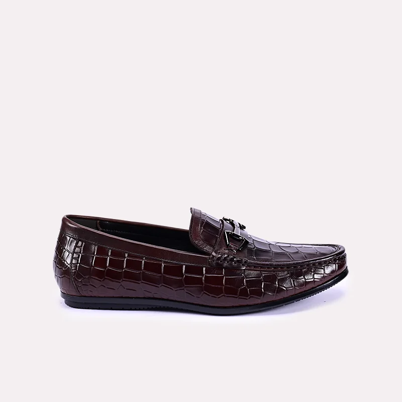 jaxon_brown_quilted_loafers_0130852_2.webp