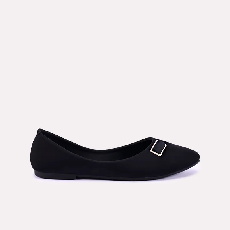 kaira women black casual pumps