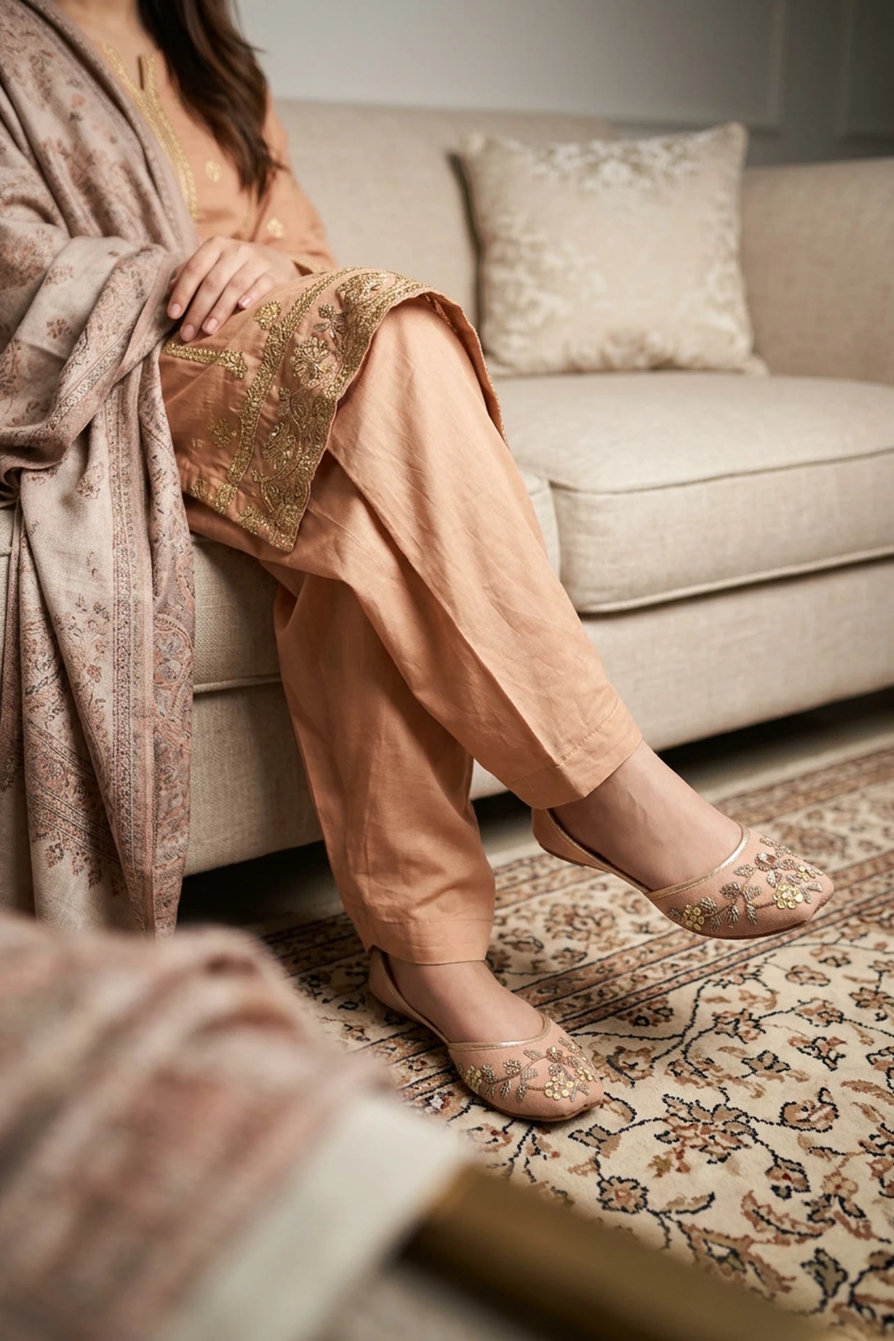 Fancy Khussa Peach 0460004