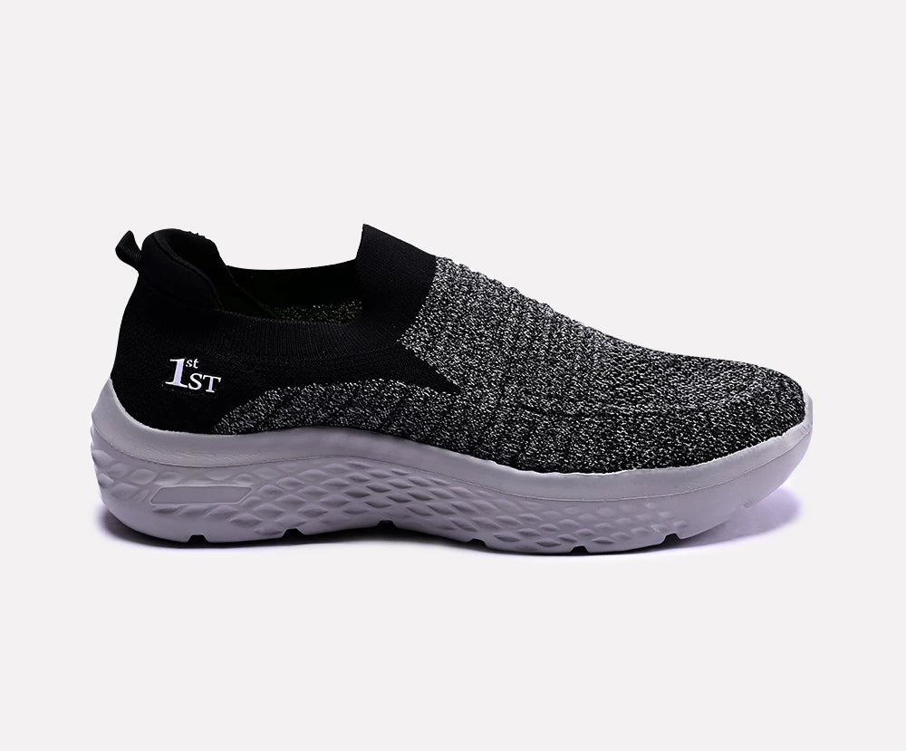 mens black slip on sneakers