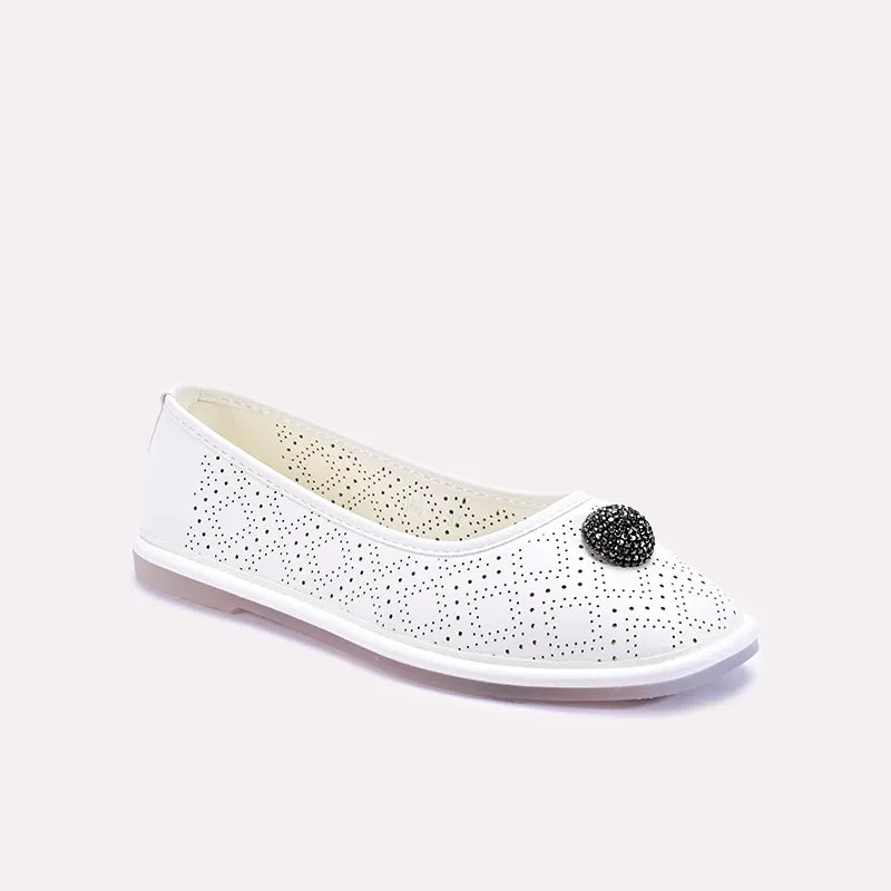 riya white casual pumps