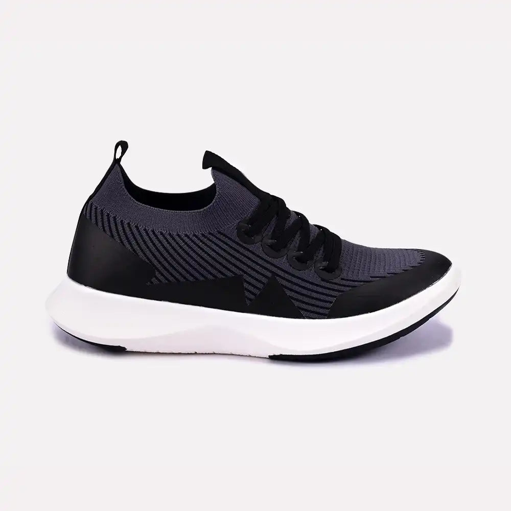 roy black sneakers for men