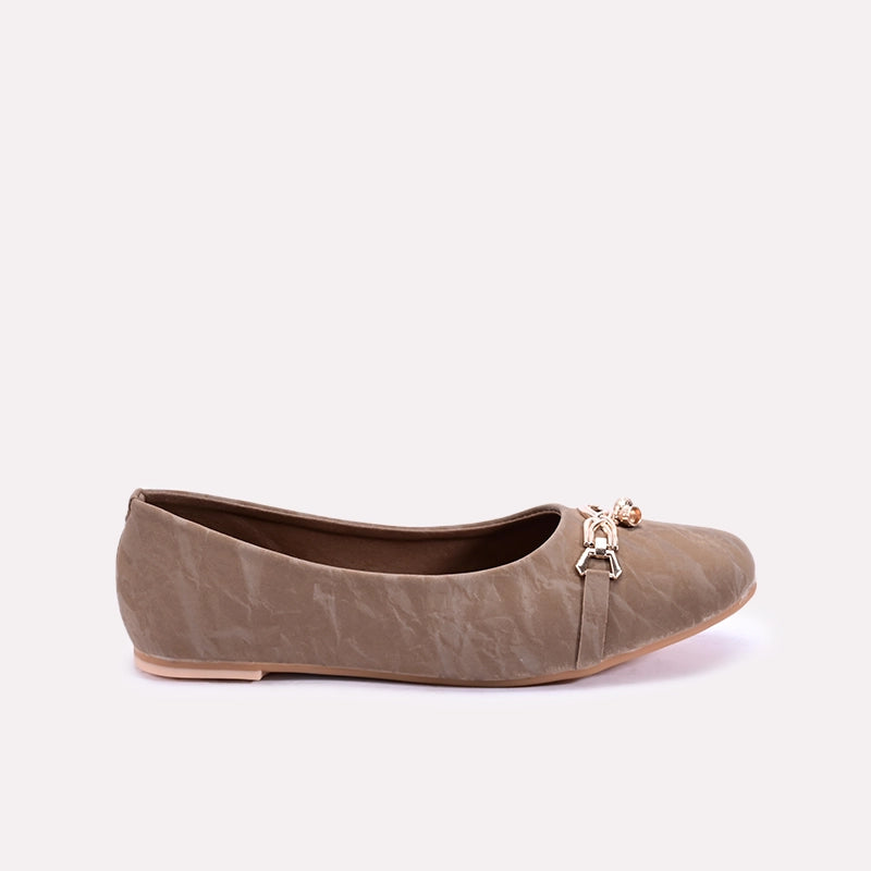 saskia womens fawn casual pumps