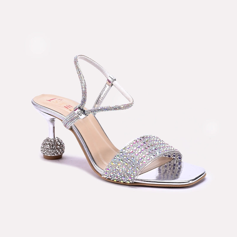 silver_bridal_sandals_0421448_1.webp
