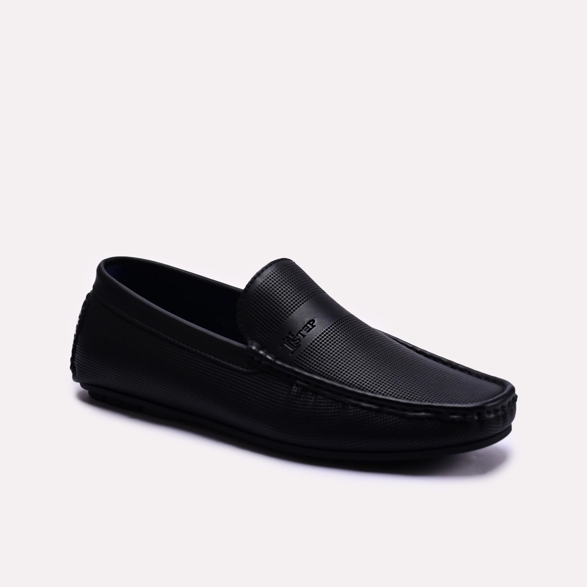 smith_black_loafers_0130780_1.webp