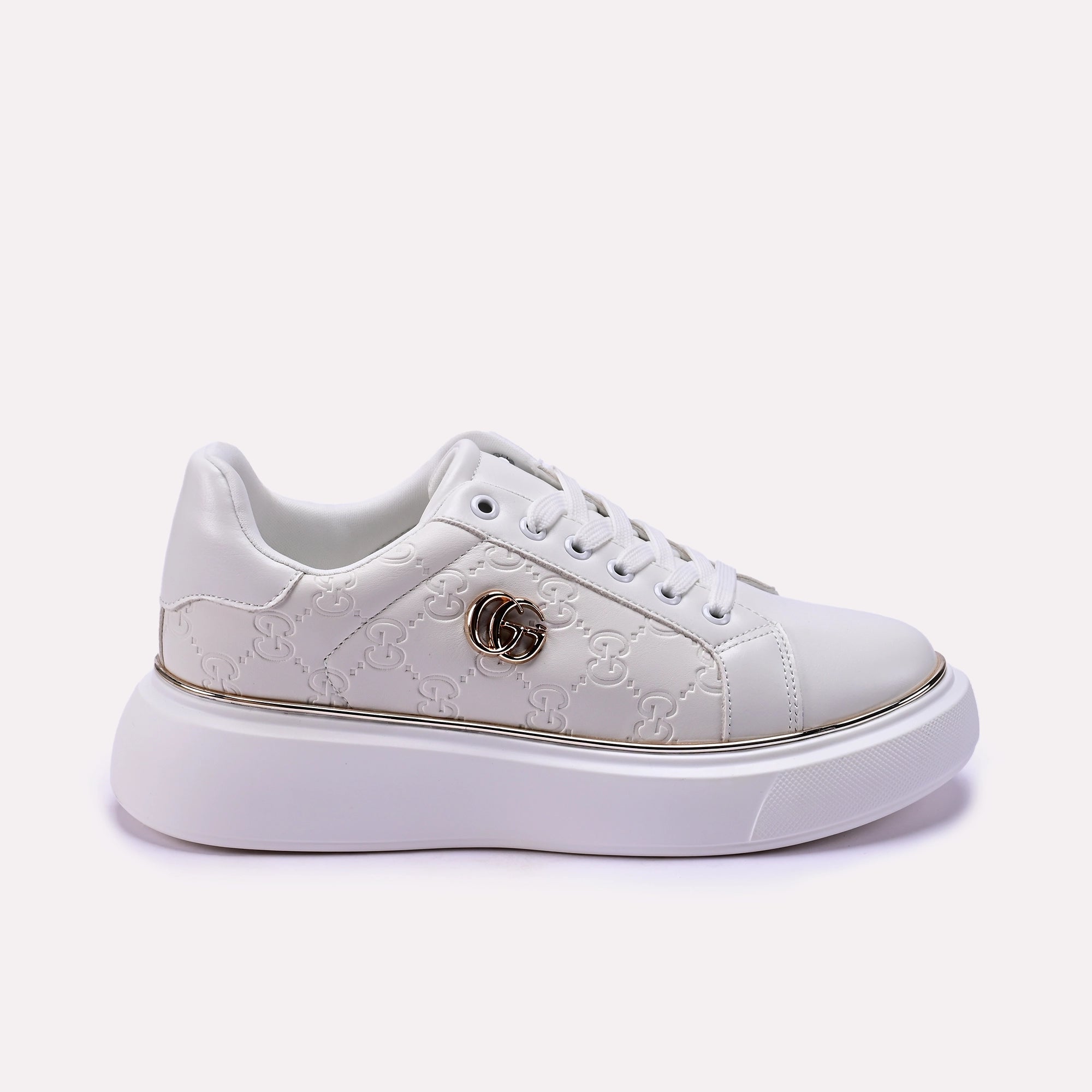 white-sneakers-for-women-in-pakistan-0440645