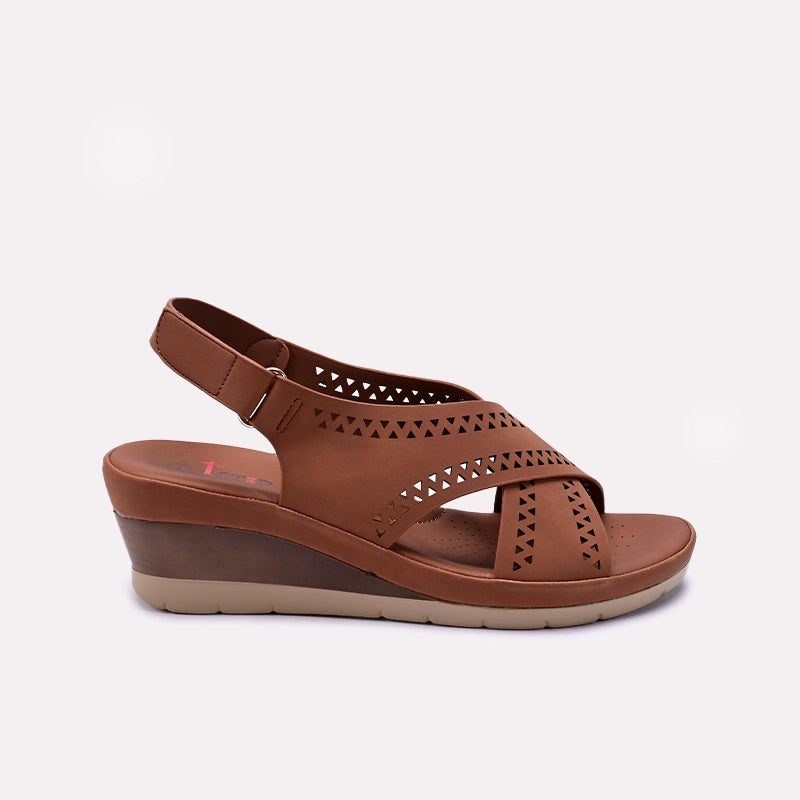 womens_mustard_casual_wedge_sandals_0421555_2.webp