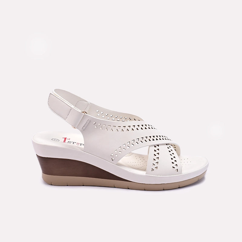 womens_white_casual_wedge_sandals_0421555_2.webp