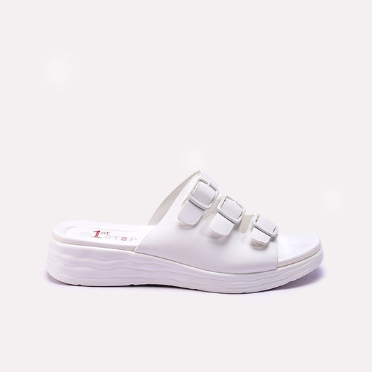 Womens White Casual Slippers