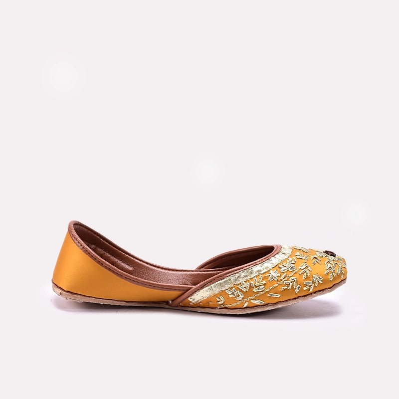 Womens Yellow Khussa